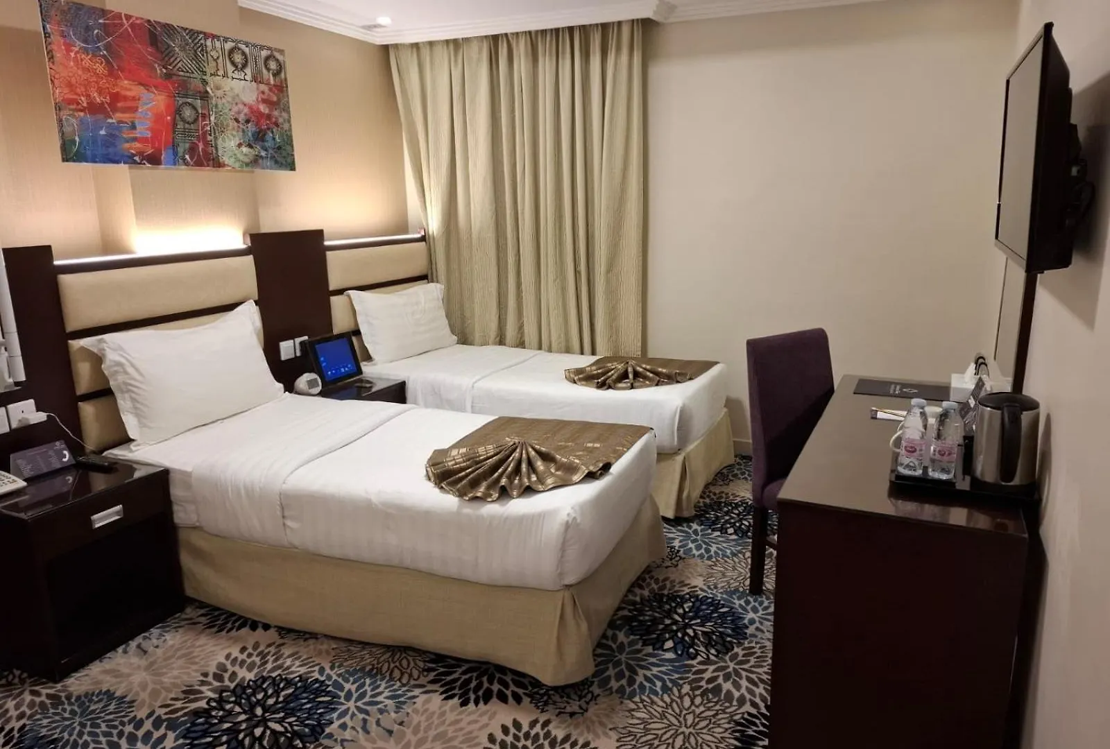 Al JAWHRA TOWER HOTEL فــنــدق بـــرج الجـــوهــــرة مكة